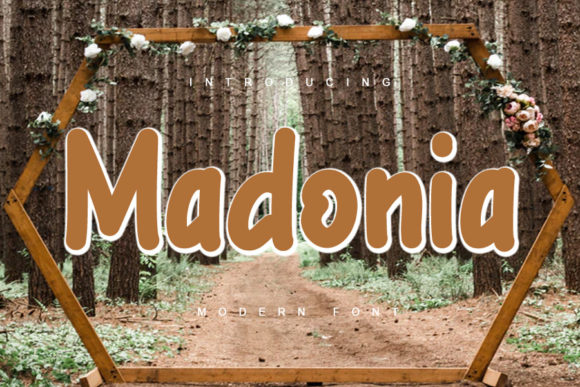Madonia: A Handwritten Font for Creative Makers